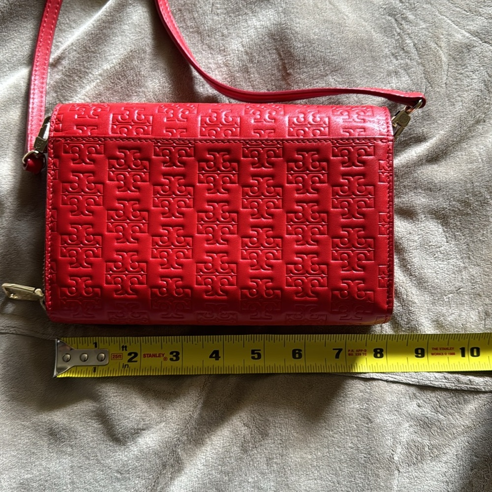 Tory Burch Red Crossbody bag - Picture 8 of 11